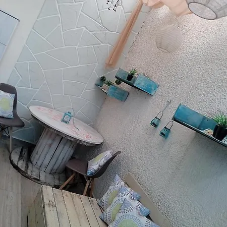 Alkyonari By Anna Guest house