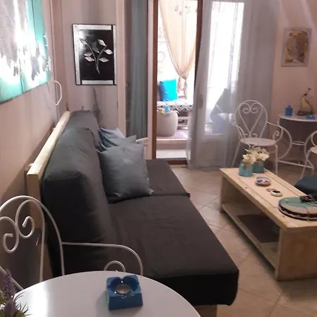 Alkyonari By Anna بيت ضيافة 3*