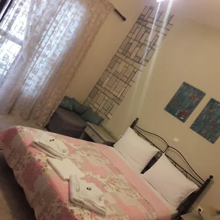 Alkyonari By Anna بيت ضيافة