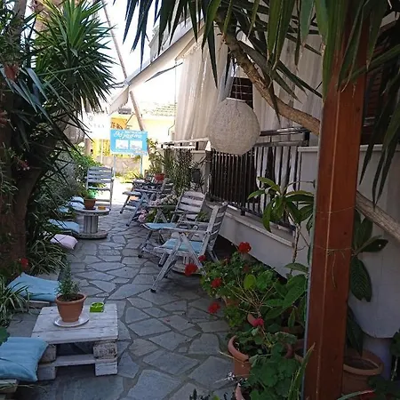 بيت ضيافة Alkyonari By Anna أمولياني