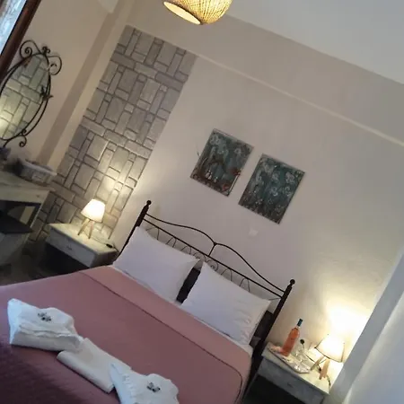 بيت ضيافة Alkyonari By Anna أمولياني