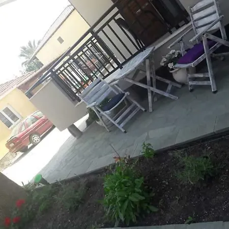 Alkyonari By Anna بيت ضيافة أمولياني