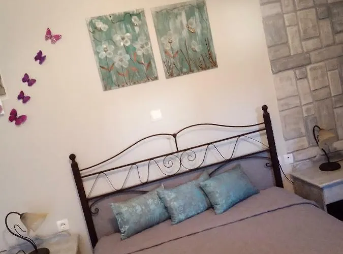 Πανσιόν Alkyonari By Anna Αμμουλιανή