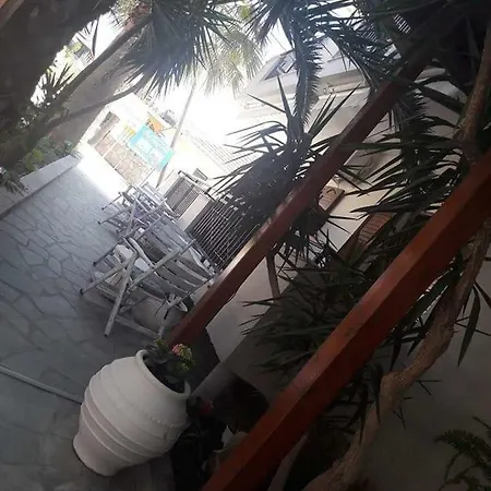 Pensionat Alkyonari By Anna