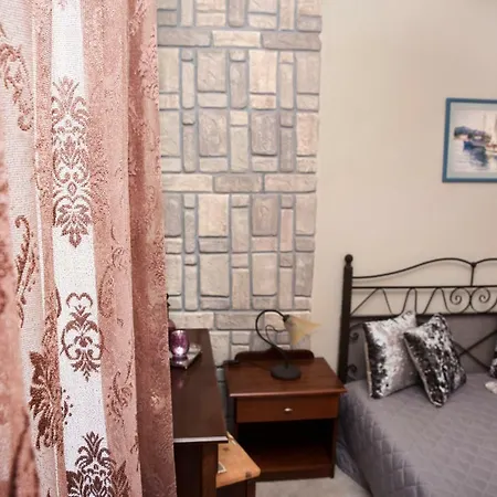 Pensionat Alkyonari By Anna 3*