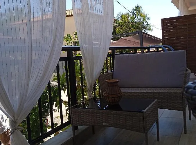 Гостевой дом Alkyonari By Anna 3*