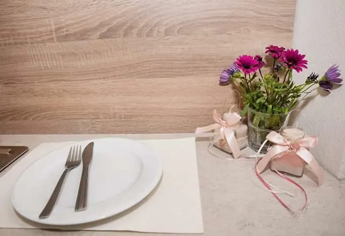 Alkyonari By Anna Амолиани